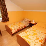 Apartman Apartments By The Sea Kali - Ugljan - 8234 *