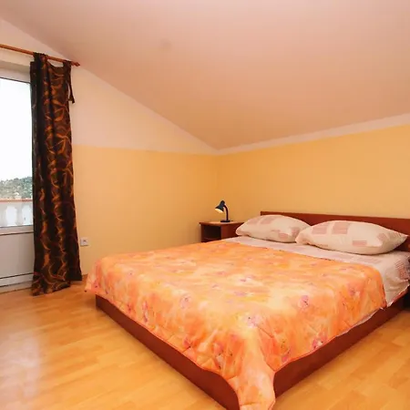 By The Sea - Ugljan - 8234 Apartman *
